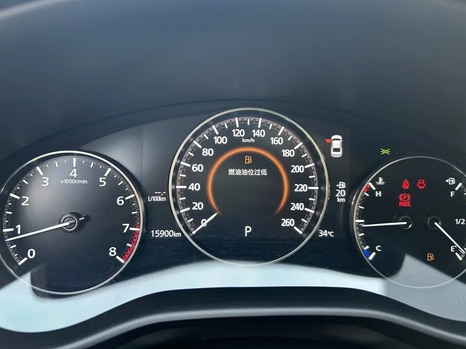 Mazda Axela Mazda3 Angkesela 2023 2.0L Automatic Elegant Edition 2024 — миниатюра 3