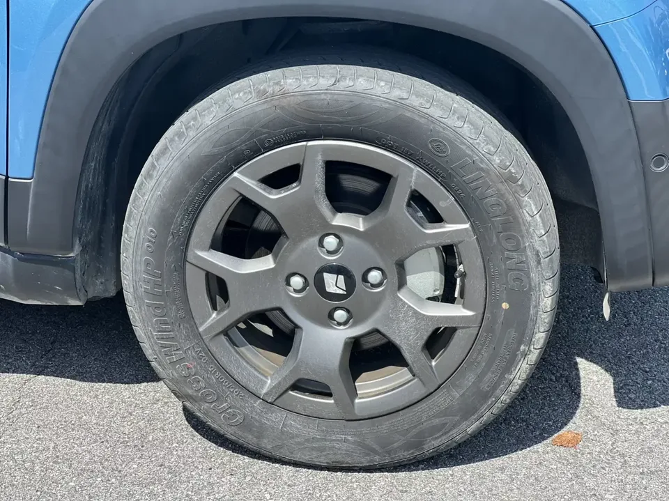 Baojun Yueya Plus Yueya Plus 2024 Smart Edition 2024 — thumbnail 3