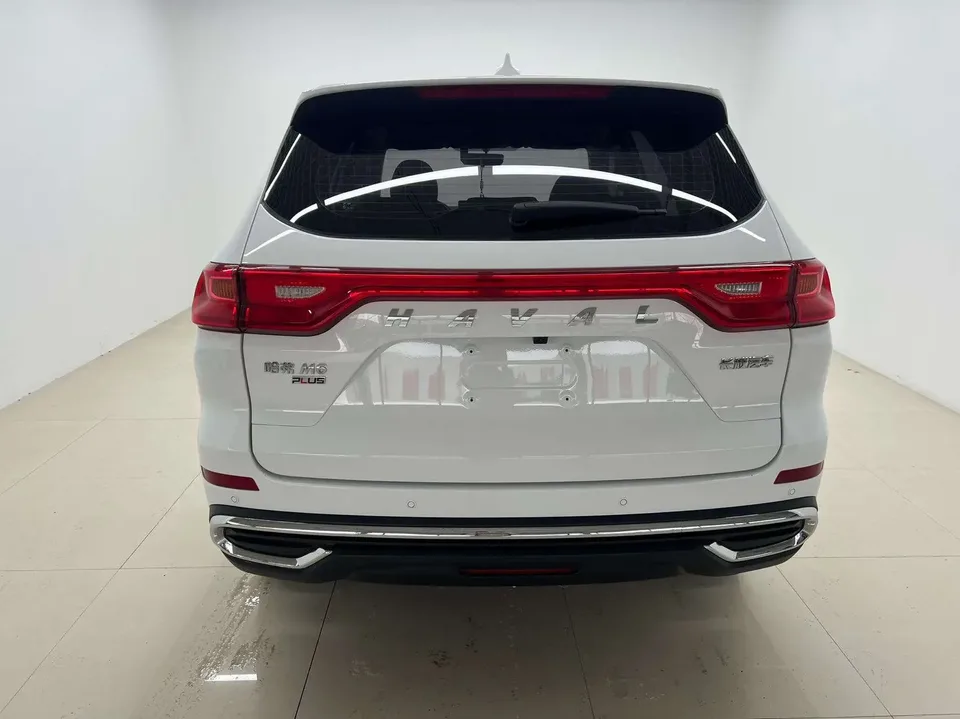 Haval M6 Haval M6 2021 PLUS 1.5T DCT Elite Smart Link 2022 — thumbnail 2