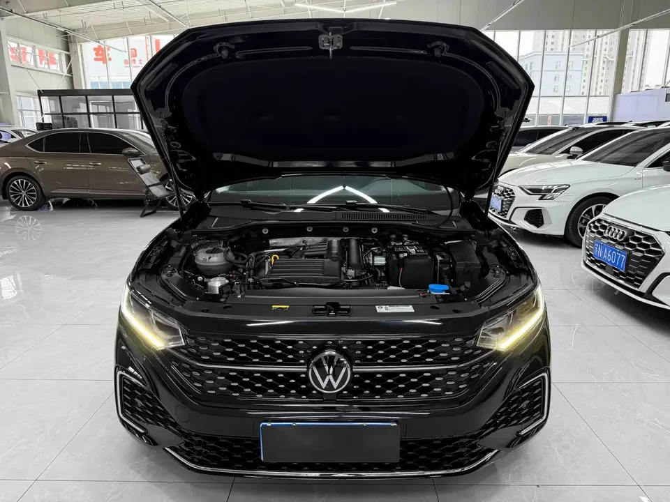 Volkswagen Passat Passat 2024 280TSI Business Edition 2023 — миниатюра 3