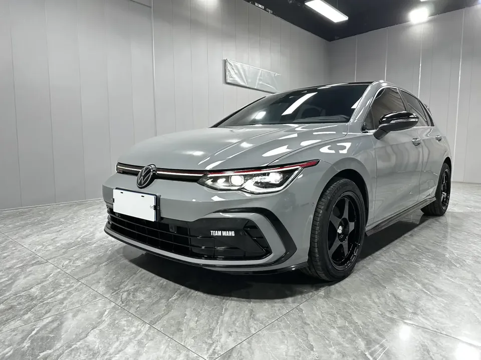 Volkswagen Golf golf 2021 280TSI DSG R-Line 2022 — фото 1, купить с доставкой в Москву