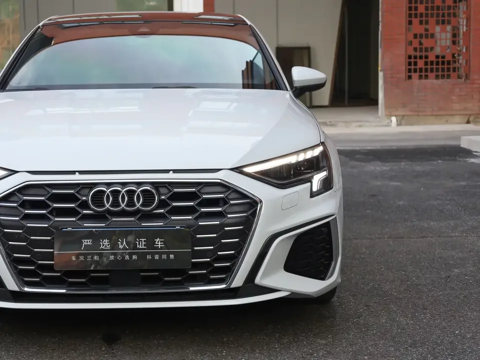 Audi A3 Audi A3 2024 A3L Limousine 35 TFSI Stylish Sports 2024 — thumbnail 3