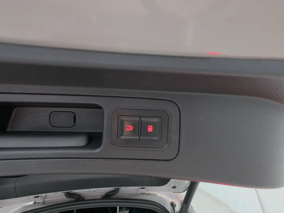 BYD Song PLUS DM Song PLUS DM 2023 DM-i Champion Edition 110KM Flagship PLUS 2023 — thumbnail 4