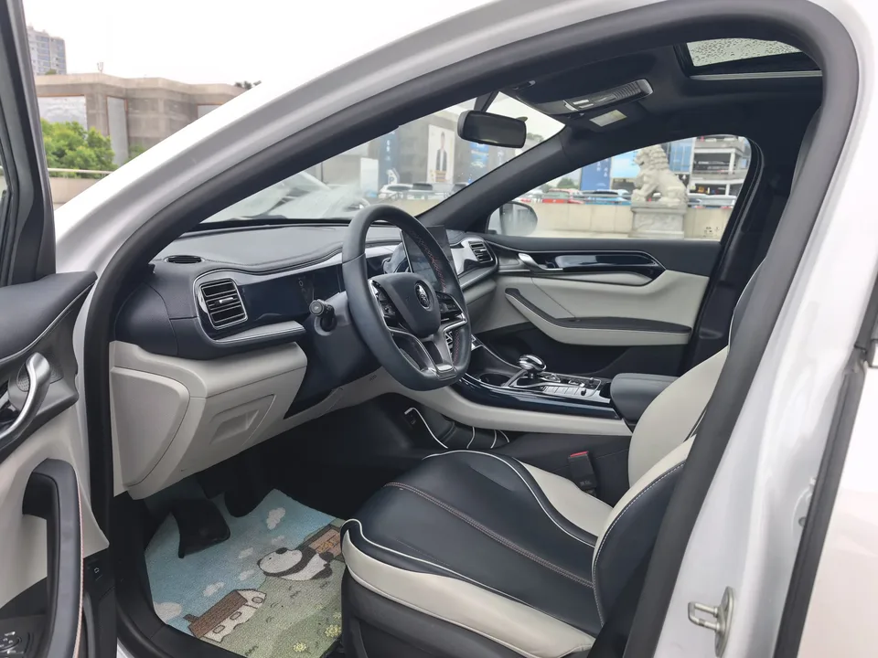 BYD Qin PLUS EV Qin PLUS EV 2021 400KM Luxury 2022 — thumbnail 4