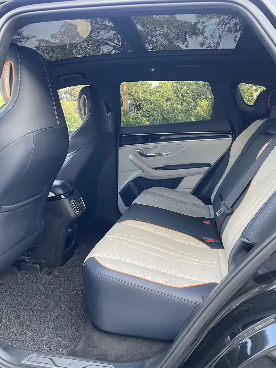 BYD Song PLUS DM Song PLUS DM 2021 DM-i 110KM 2WD Flagship 2022 — thumbnail 5