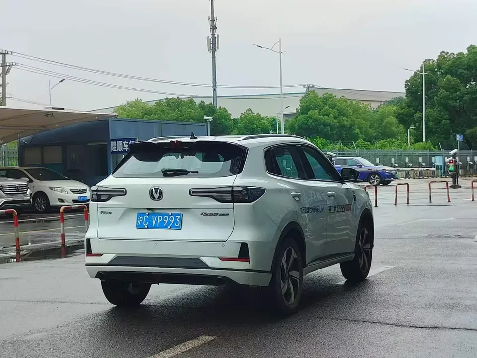 Changan CS55 Plus Changan CS55 PLUS 2024 The third generation 1.5T DCT Excellence 2023 — thumbnail 2