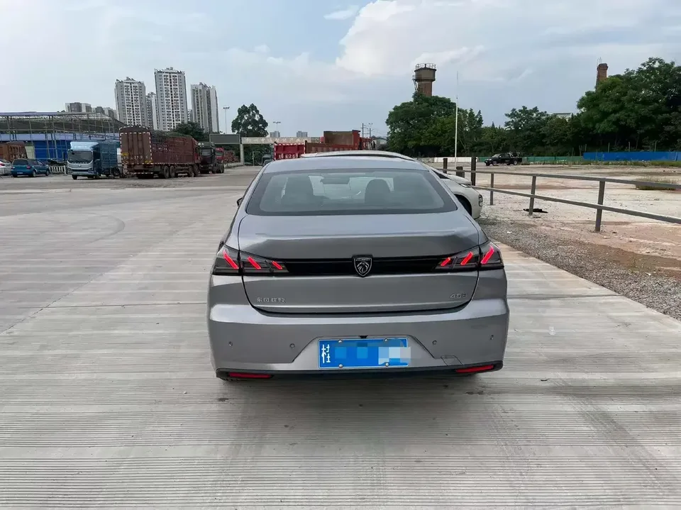 Peugeot 408 Peugeot 408 2022 1.6T Dream Chaser Edition 2024 — миниатюра 2