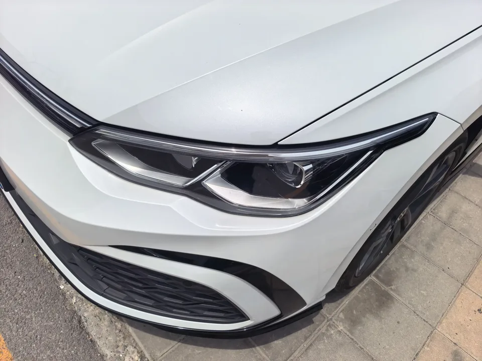 Volkswagen Golf golf 2023 280TSI DSG R-Line facelift 2024 — thumbnail 2