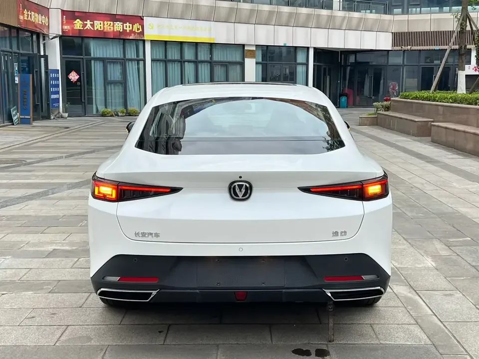 Changan Escape Escape 2024 1.5T DCT Premium 2024 — thumbnail 2