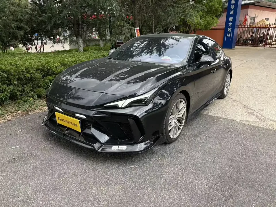 MG 7 MG7 2023 1.5T DCT Deluxe Edition 2025 — photo 1, buy with delivery to Moscow