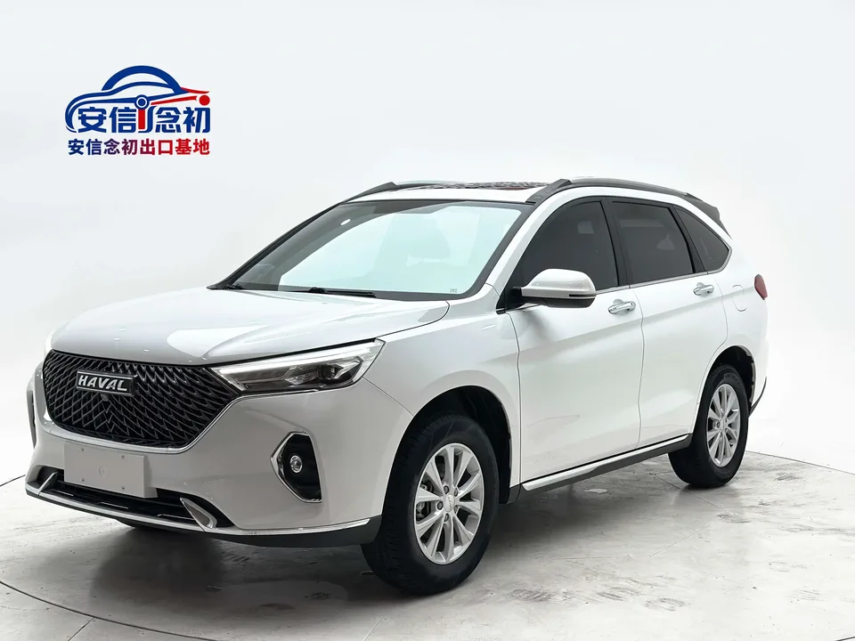 Haval M6 Haval M6 2021 PLUS 1.5T DCT Luxury Intelligent Connection 2023 — photo 1, buy with delivery to Moscow