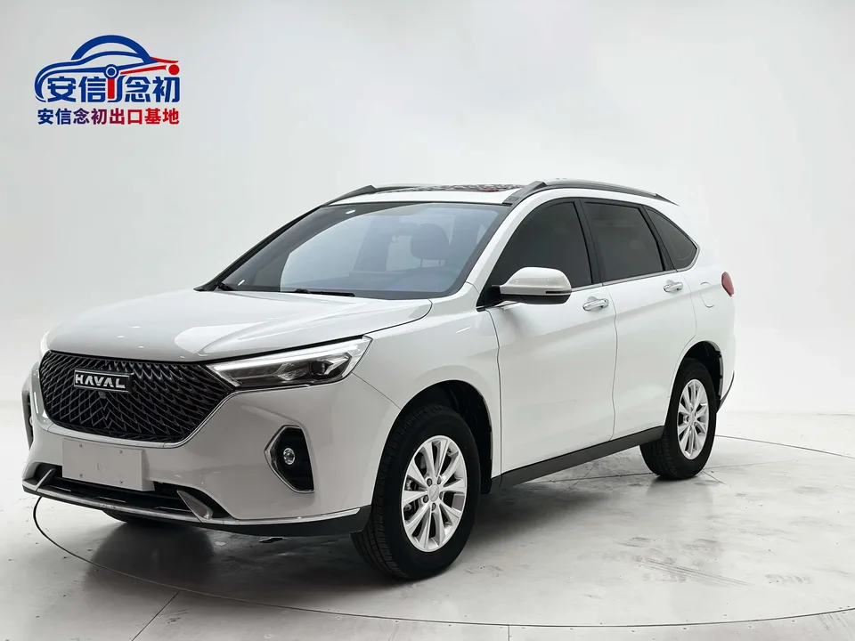 Haval M6 Haval M6 2021 PLUS 1.5T DCT Luxury Intelligent Connection 2023 — photo 1, buy with delivery to Moscow