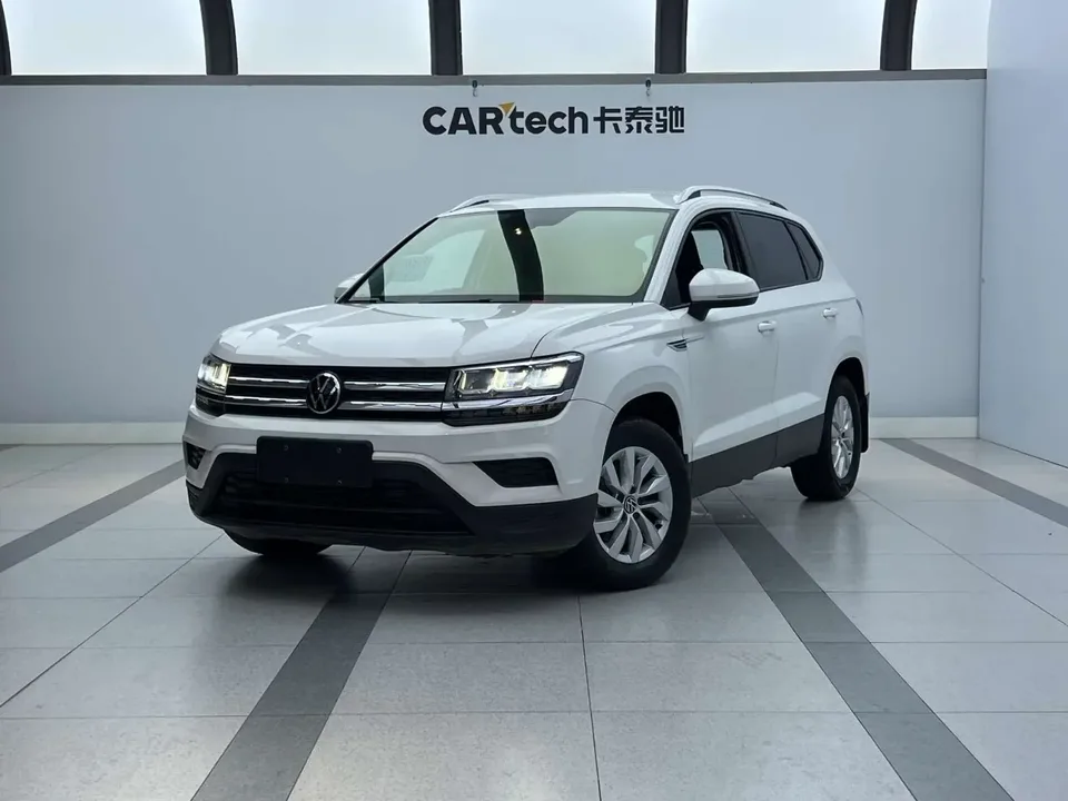 Volkswagen Tharu tuyue 2022 280TSI 2WD Fashion Edition 2022 — photo 1, buy with delivery to Moscow