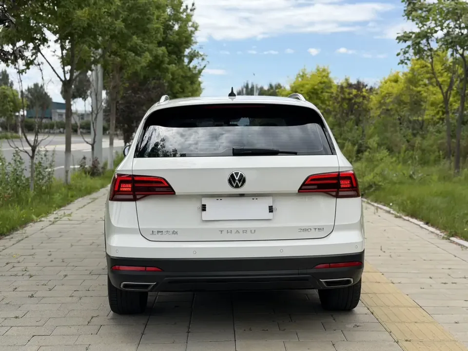 Volkswagen Tharu tuyue 2022 280TSI 2WD Deluxe Edition 2023 — thumbnail 2
