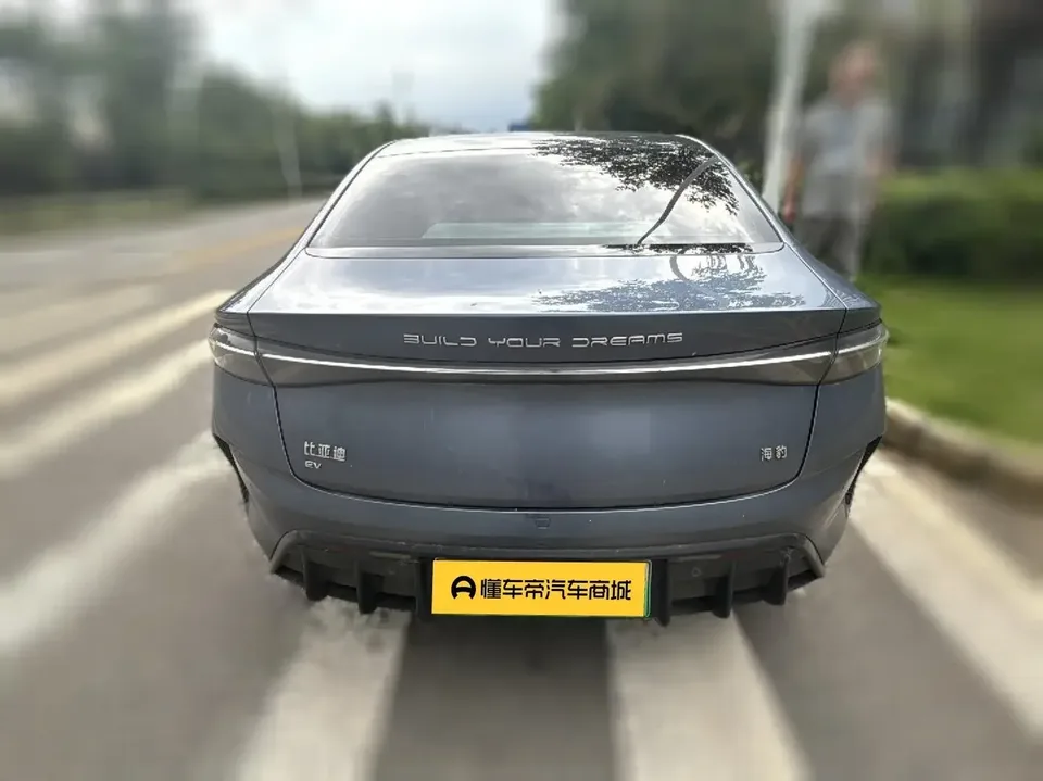 BYD Seal seal 2022 550KM Standard Range Rear-wheel Drive Premium Edition 2023 — thumbnail 2