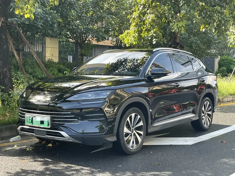 BYD Song PLUS DM Song PLUS DM 2023 DM-i Champion Edition 110KM Flagship 2023 — photo 1, buy with delivery to Moscow
