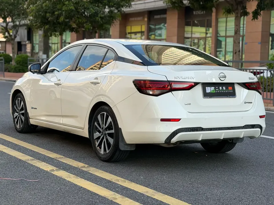 Nissan Sylphy Sylphy 2022 Electric drive version e-POWER Ultra luxury 2022 — thumbnail 2