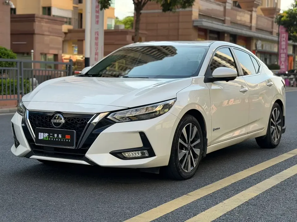 Nissan Sylphy Sylphy 2022 Electric drive version e-POWER Ultra luxury 2022 — photo 1, buy with delivery to Moscow