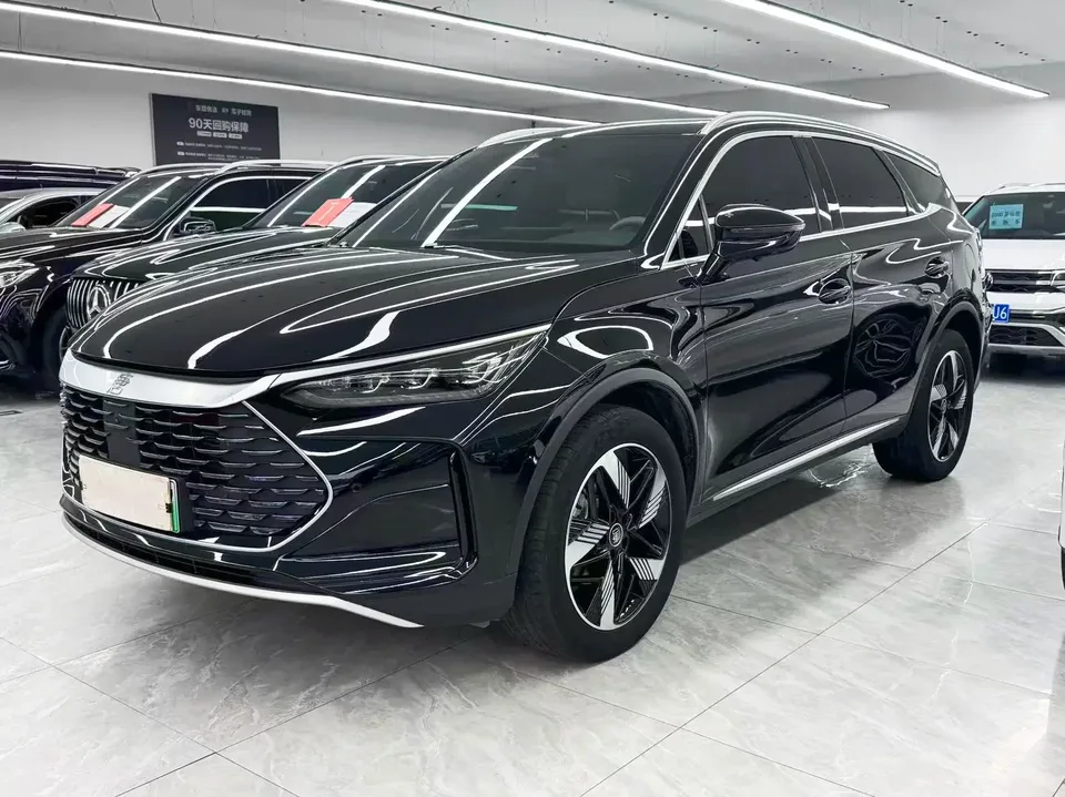 BYD Tang DM Tang DM 2024 Honor Edition DM-i 112KM Premium 2024 — photo 1, buy with delivery to Moscow