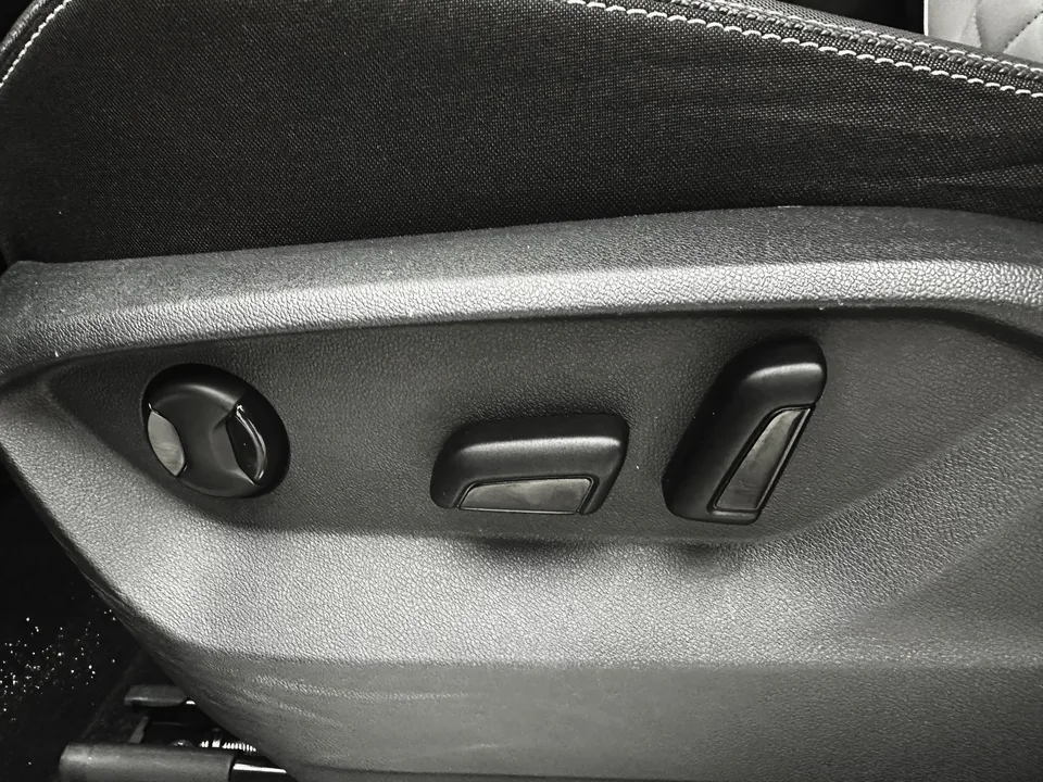 Volkswagen Tayron Tanyue 2023 280TSI 2WD Luxury Plus Advanced Edition 2023 — thumbnail 3