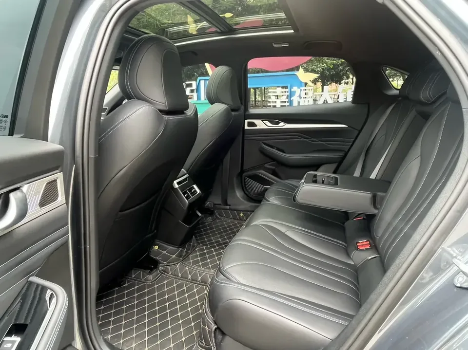 Geely Preface Xing Rui 2025 1.5T Dongfangyao Kunlun Edition 2024 — thumbnail 5