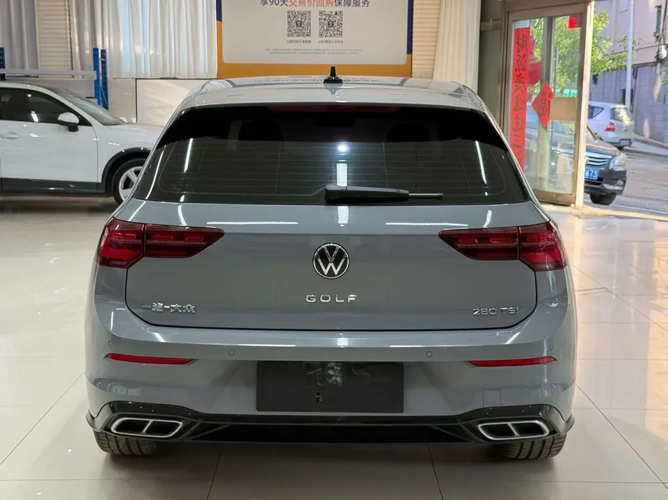 Volkswagen Golf golf 2021 280TSI DSG R-Line 2022 — thumbnail 2