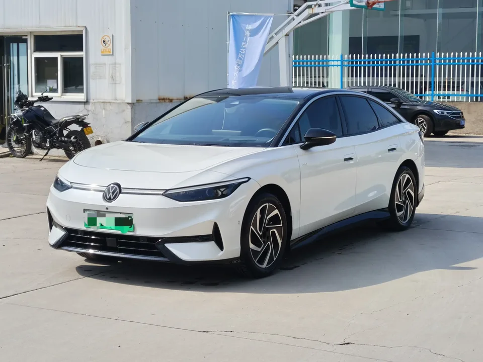Volkswagen ID.7 VIZZION ID.7 VIZZION 2024 PRO version 2025 — photo 1, buy with delivery to Moscow