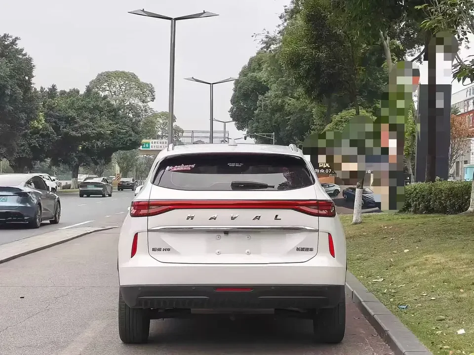 Haval H6 Haval H6 2022 The third generation 1.5T automatic two-wheel drive Max 2024 — thumbnail 5