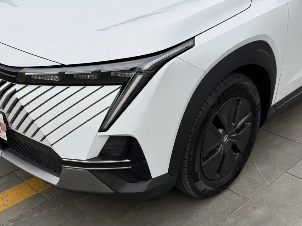 GAC Trumpchi Empow shadowcool 2022 1.5T Supernova Edition 2026 — миниатюра 3