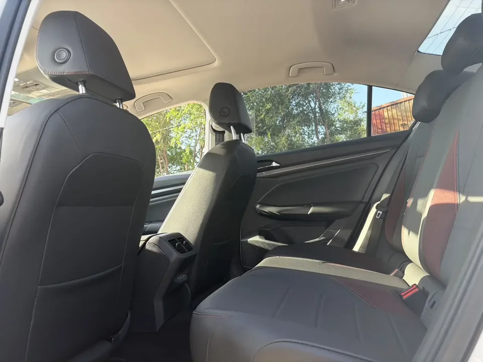 Volkswagen Bora Bora 2021 1.5L Automatic Elite Smart Link Edition 2022 — thumbnail 3