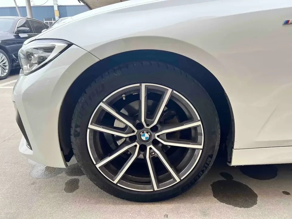 BMW 3 Series BMW 3 Series 2022 Facelifted 320Li M Sport Package 2022 — thumbnail 3