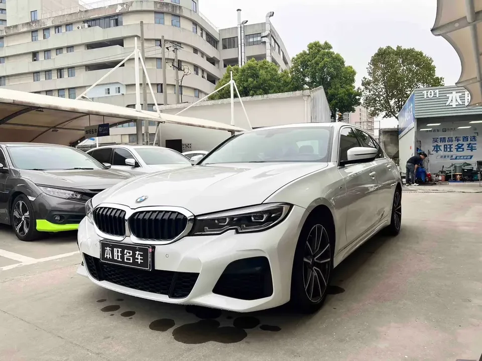 BMW 3 Series BMW 3 Series 2022 Facelifted 320Li M Sport Package 2022 — photo 1, buy with delivery to Moscow