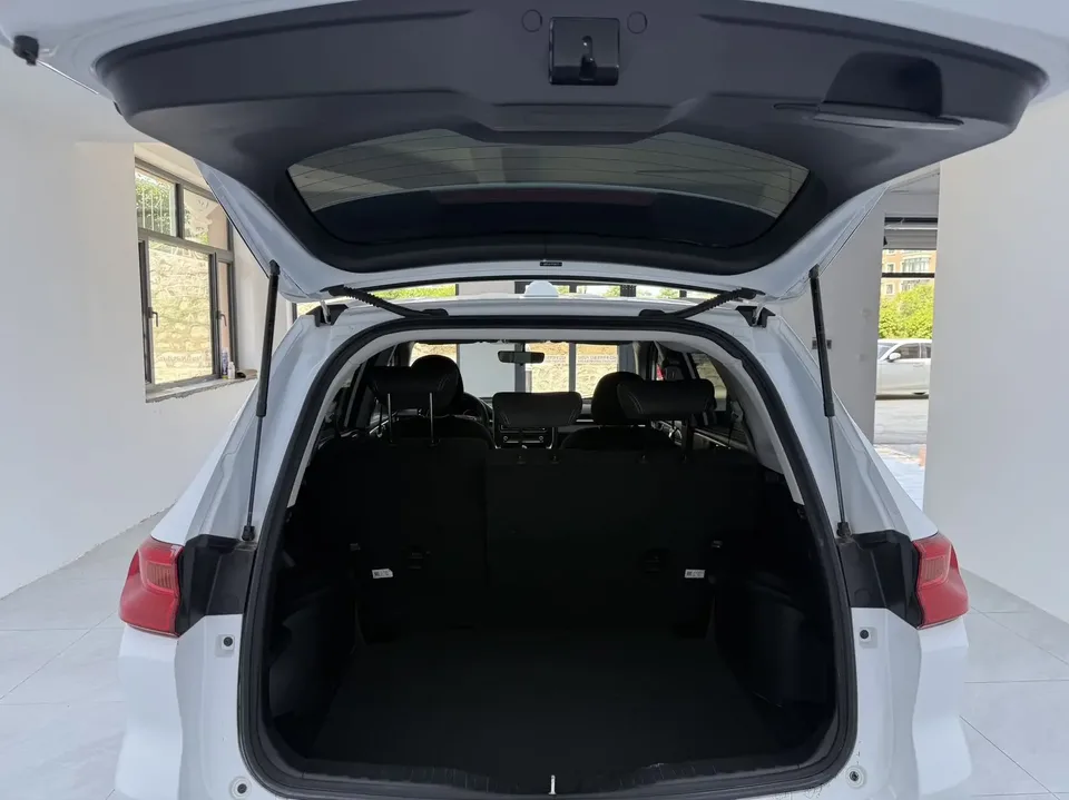 Haval M6 Haval M6 2023 PLUS 1.5T Manual Elite Smart Link 2023 — thumbnail 5