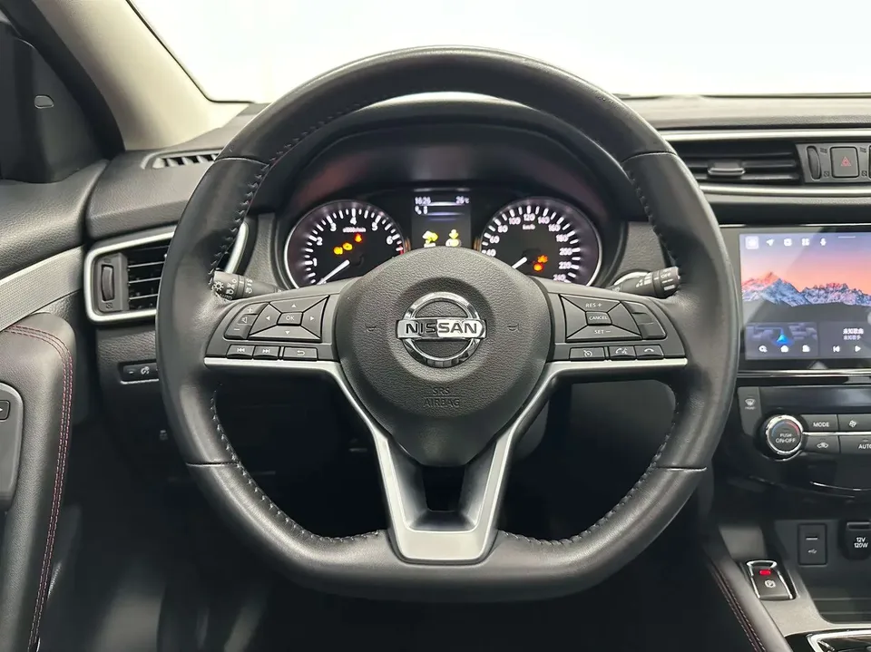 Nissan Qashqai Qashqai 2022 2.0L XV Prem. Deluxe Edition 2022 — thumbnail 4