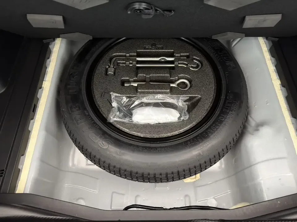 Honda WR-V HondaXR-V 2023 1.5L CVT Hot Edition 2024 — thumbnail 5