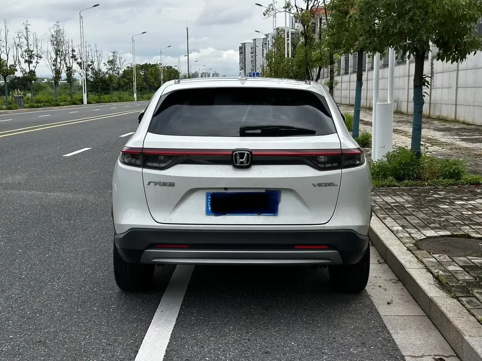 Honda VEZEL Binzhi 2023 1.5L CVT Deluxe Edition 2023 — thumbnail 2