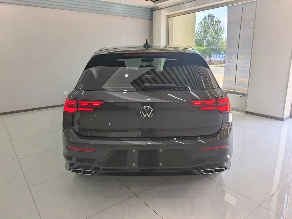 Volkswagen Golf golf 2023 280TSI DSG R-Line Lite 2023 — thumbnail 2