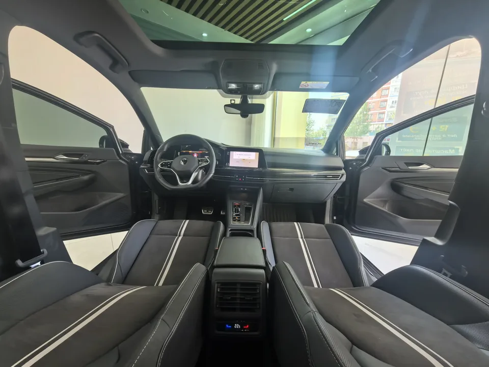 Volkswagen Golf golf 2023 280TSI DSG R-Line Lite 2023 — thumbnail 4