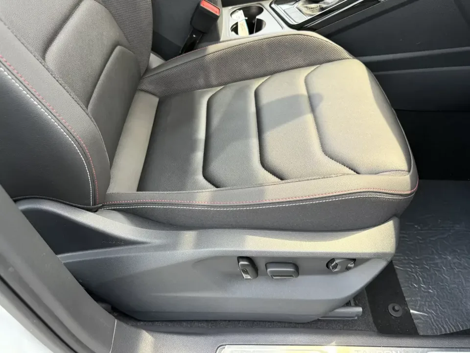 Volkswagen Tayron Tanyue 2022 280TSI 2WD Luxury Smart Edition 2022 — thumbnail 5