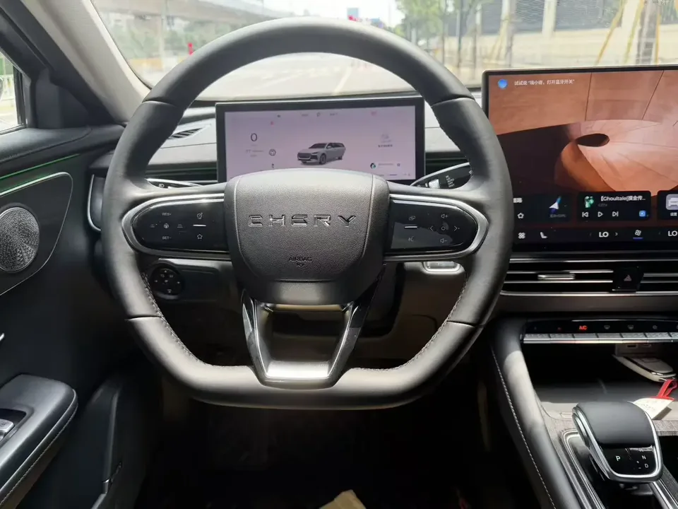 Chery Arrizo 8 PRO Arrizo 8 PRO 2025 1.6T DCT Luxury+ 2025 — миниатюра 4