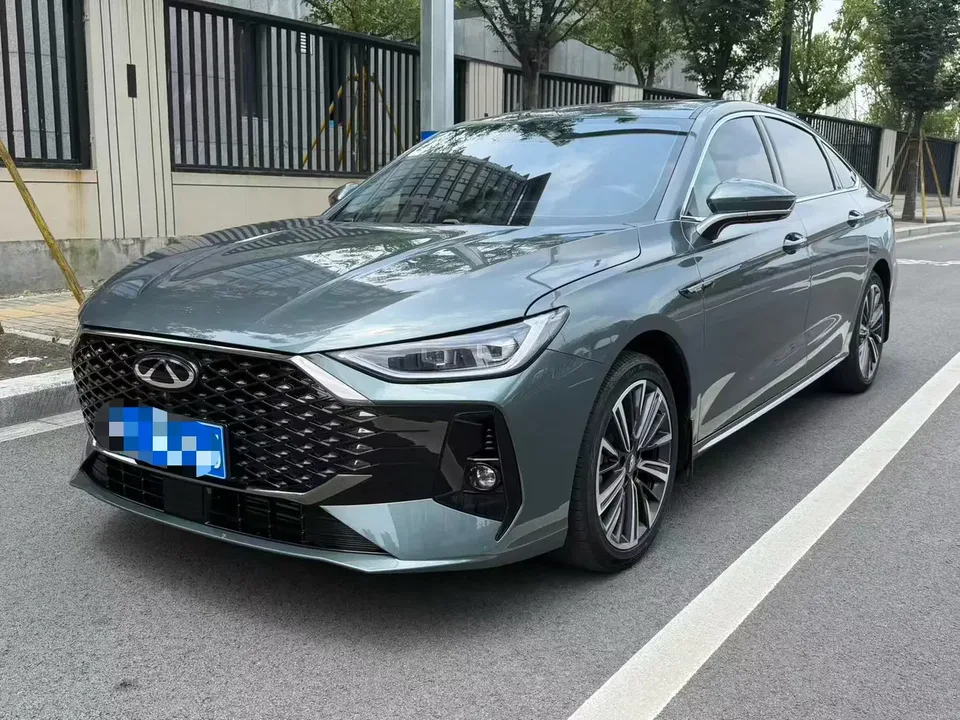 Chery Arrizo 8 PRO Arrizo 8 PRO 2025 1.6T DCT Luxury+ 2025 — фото 1, купить с доставкой в Москву