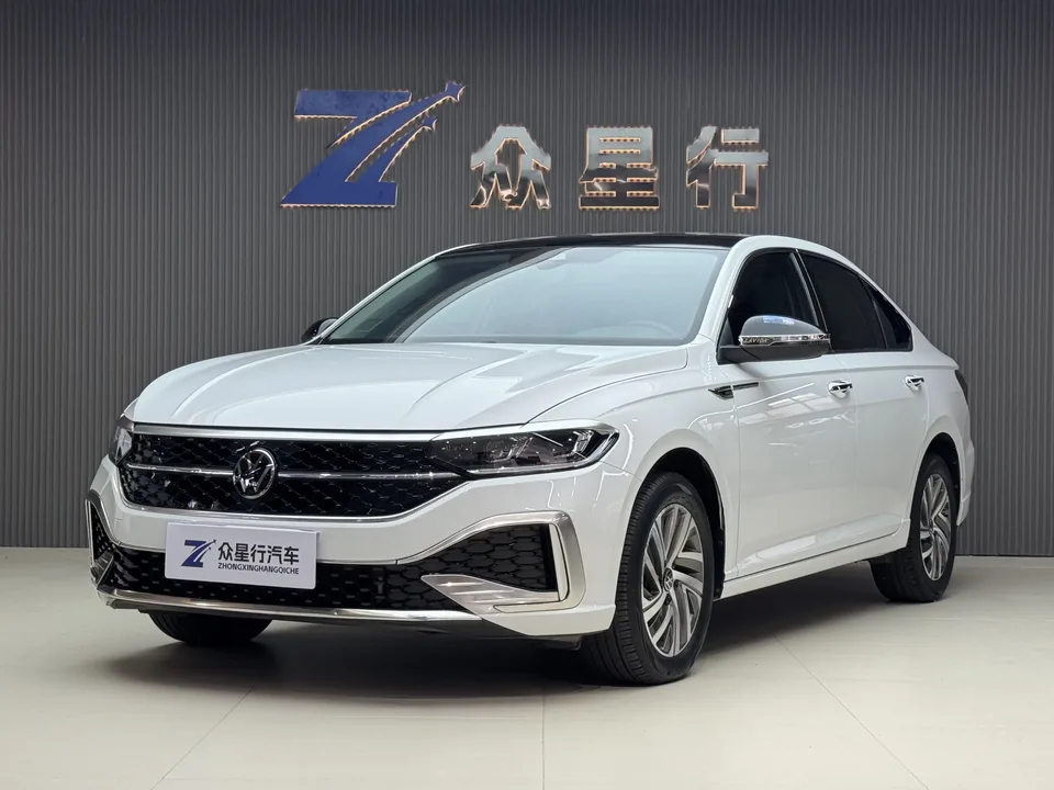 Volkswagen Lavida Lavida 2024 300TSI DSG Starry Sky Edition 2024 — photo 1, buy with delivery to Moscow