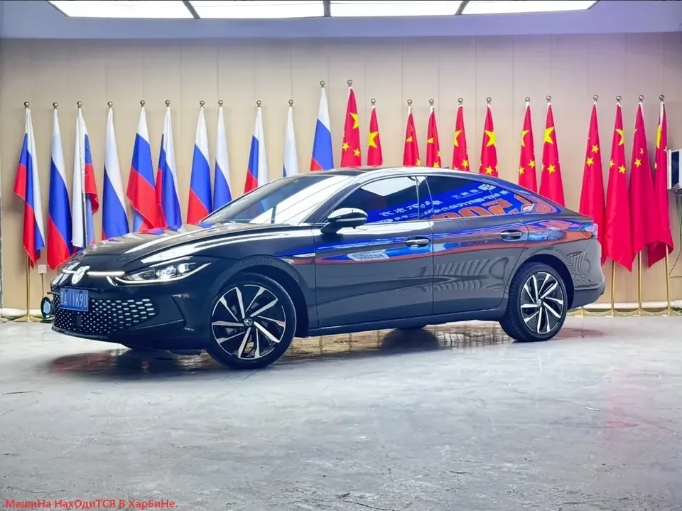 Volkswagen Lamando Lingdu 2023 Lingdu L 280TSI DSG Super Hot Flagship Edition 2023 — photo 1, buy with delivery to Moscow