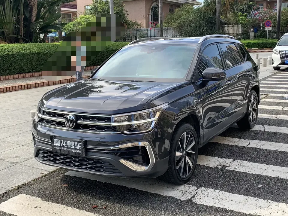 Volkswagen Tharu tuyue 2024 300TSI 2WD Bright Moon Edition 2024 — фото 1, купить с доставкой в Москву