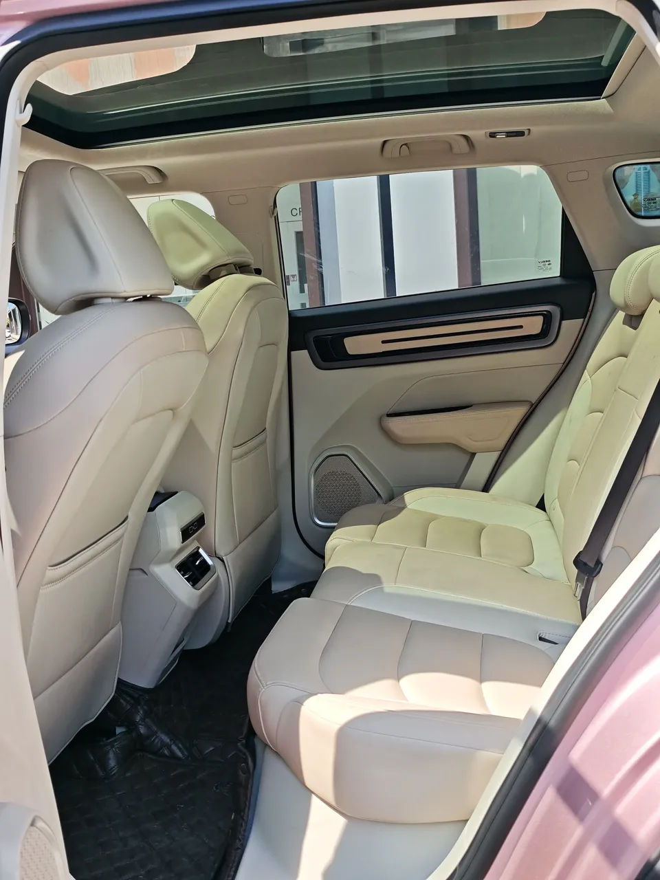 Geely ICON Geely ICON 2023 1.5TD Chocolate Edition 2024 — thumbnail 5