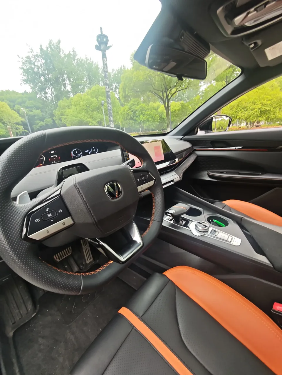 Changan UNI-V Changan UNI-V 2023 1.5T Premium 2024 — thumbnail 4