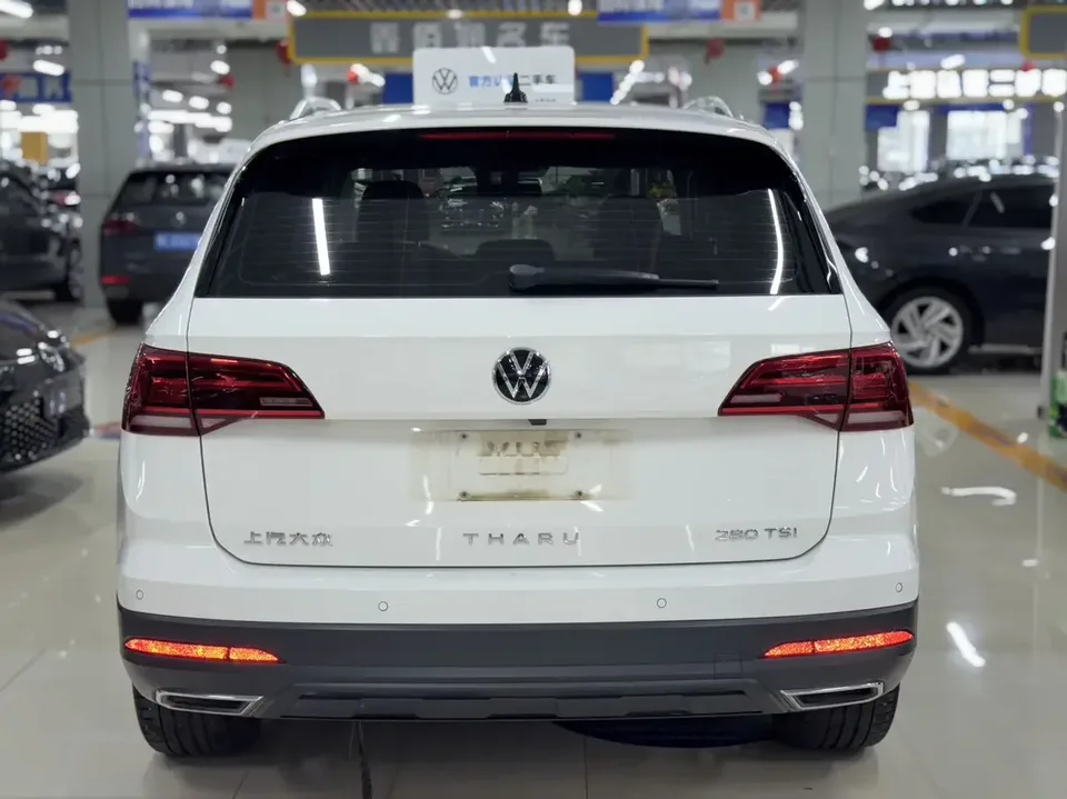 Volkswagen Tharu tuyue 2022 280TSI 2WD Deluxe Edition 2023 — thumbnail 5