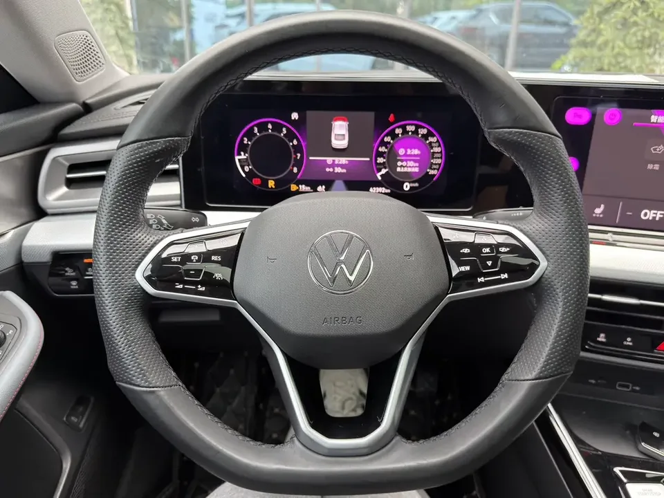 Volkswagen Lamando Lingdu 2022 Lingdu L 280TSI DSG Cool Edition 2022 — thumbnail 5