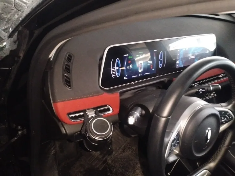 ORA Euler Good Cat GT Euler Good Cat GT 2023 Mulan Edition 401km Luxury 2024 — миниатюра 4