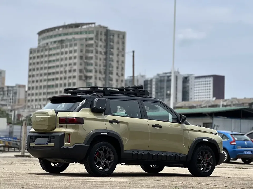 Geely Cowboy cowboy 2025 1.5TD Fun Wild Edition 2024 — thumbnail 2